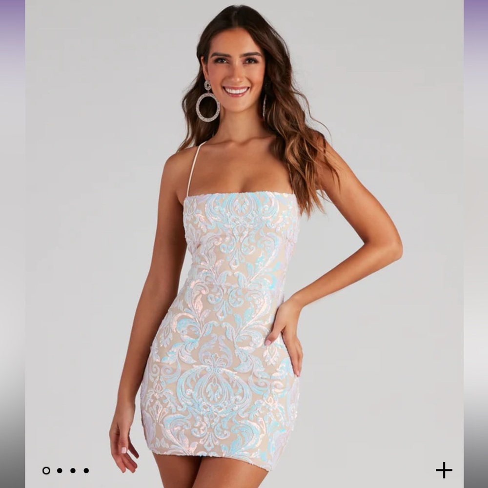WINDSOR gorgeous shine sequin mini dress